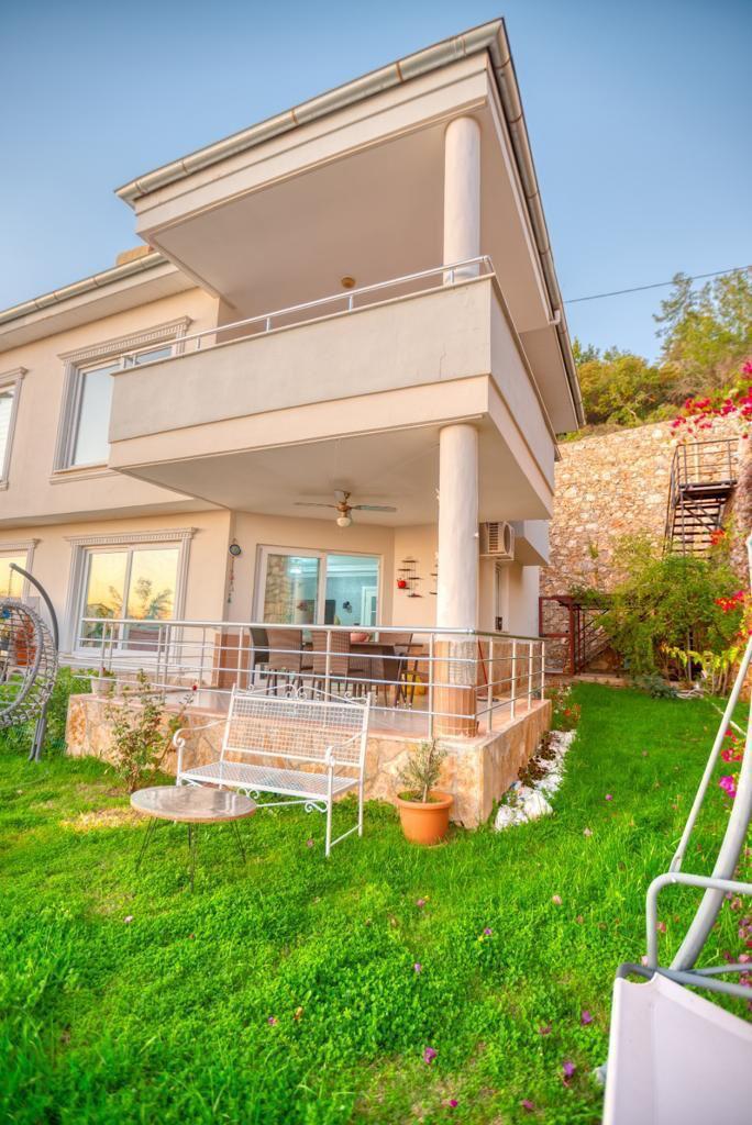 BEGONVİLL Furnished 3+1 villa suitable for Citizenship in Bektas id 6108